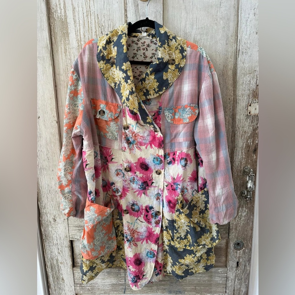 Boho chic Blue Velvet patchwork jacket size large nwt